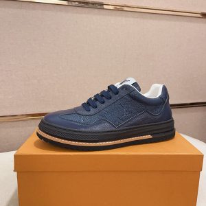 ルイヴィトン スニーカー メンズ 新作