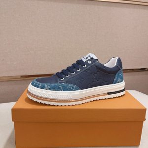 スニーカー人気 メンズ