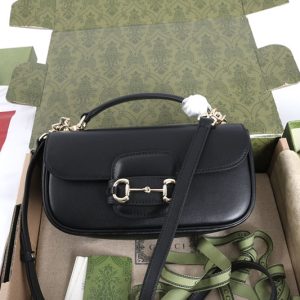 芸能人 バック 女性