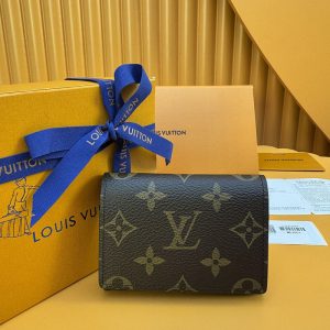 ヴィトン カードケース 財布代わり