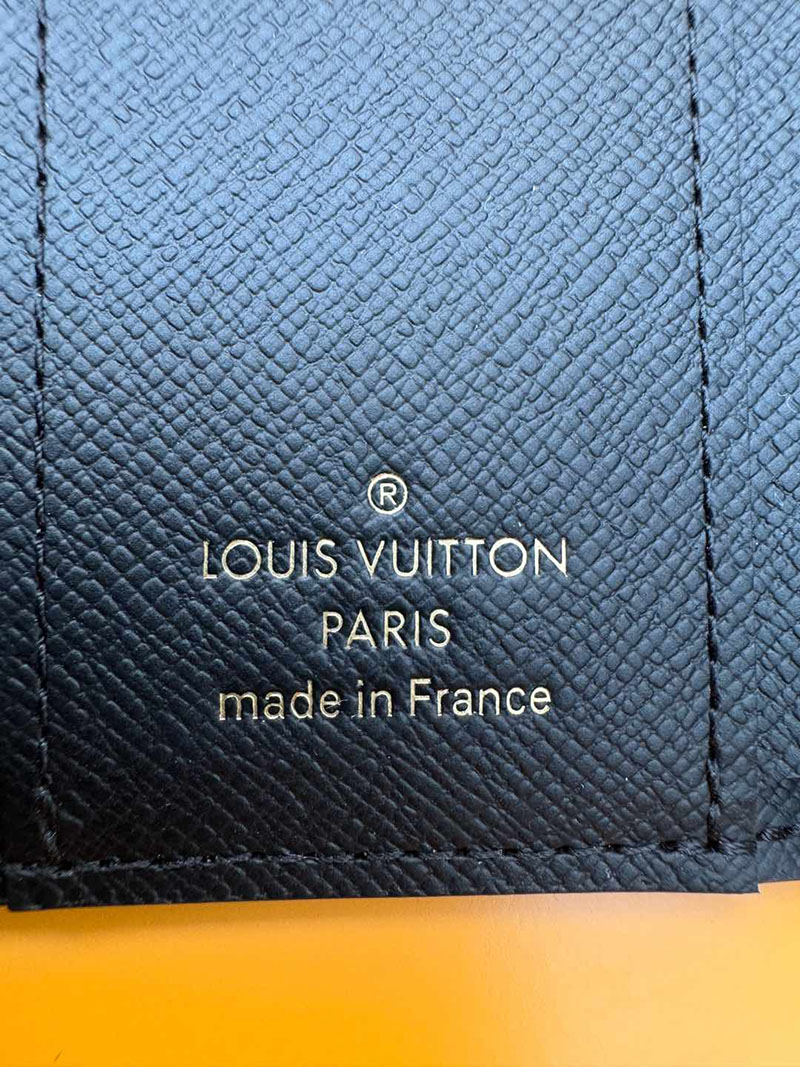 並行輸入品 ルイヴィトン ポルトフォイユ・ゾエ M80725 RFID モノグラム ブラウン ヴィトンの財布を持つ 女 - 画像 (3)