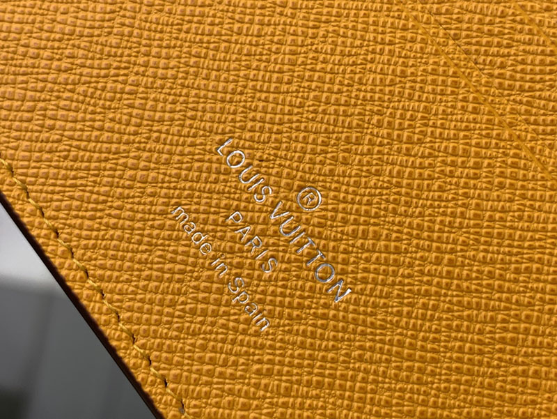 ルイヴィトン ポルトフォイユ・ミュルティプル サフラン イエロー M12837 モノグラム ルイヴィトン 財布 人気ランキング - 画像 (4)