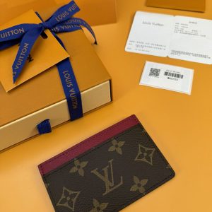 lv カードケース 薄型 人気