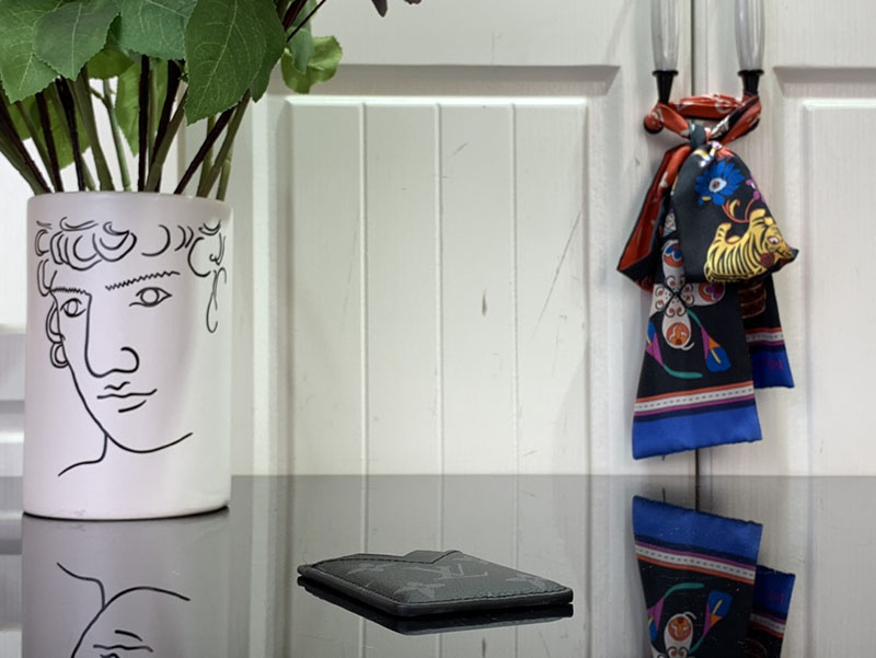 ルイヴィトン ポルト カルト・マグネット ブラック M12602 モノグラム ルイヴィトン カードケース モノグラム - 画像 (7)