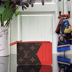 カードケース 財布に入る