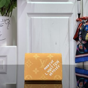 ヴィトン カードケース 財布代わり