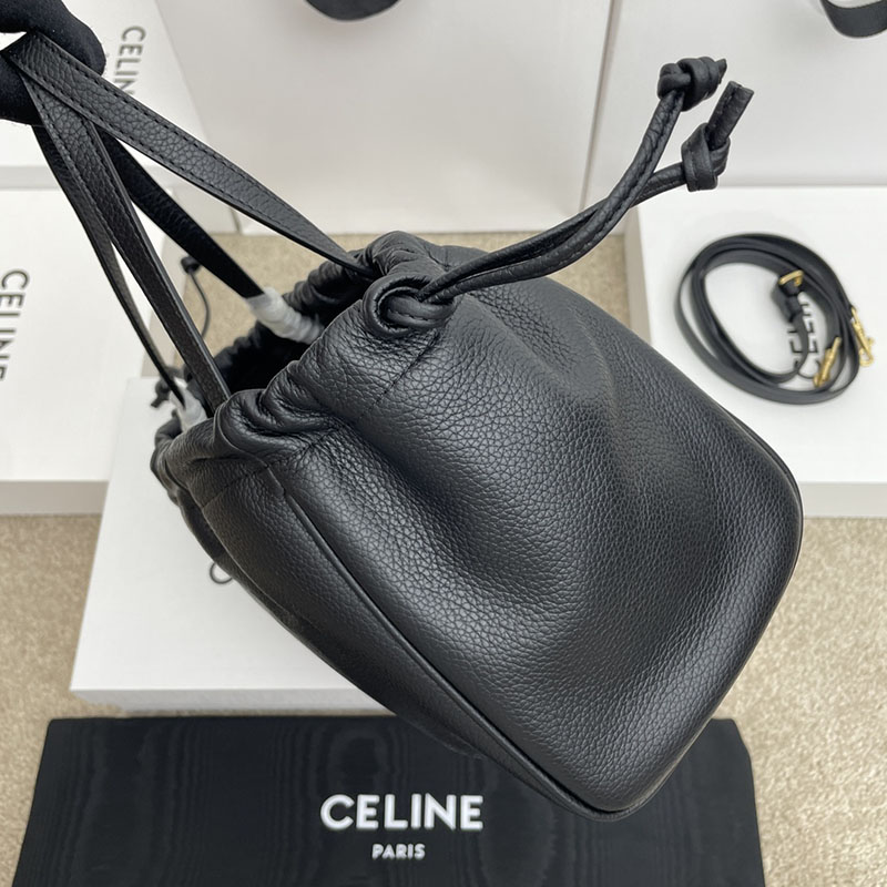 最高級セリーヌスーパーコピー セリーヌバッグコピー スモール カバ ドローストリング キュイル トリオンフ 111013ENY.38NO ブラック セリーヌ トートバッグ 人気 - 画像 (8)