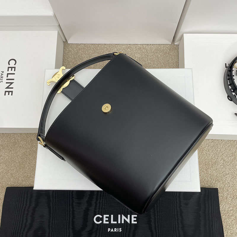 最高級セリーヌスーパーコピー セリーヌバッグコピー スモール ルイーズ バッグ 119173FX9.38NO ブラック セリーヌ スモールバケット 口コミ - 画像 (3)