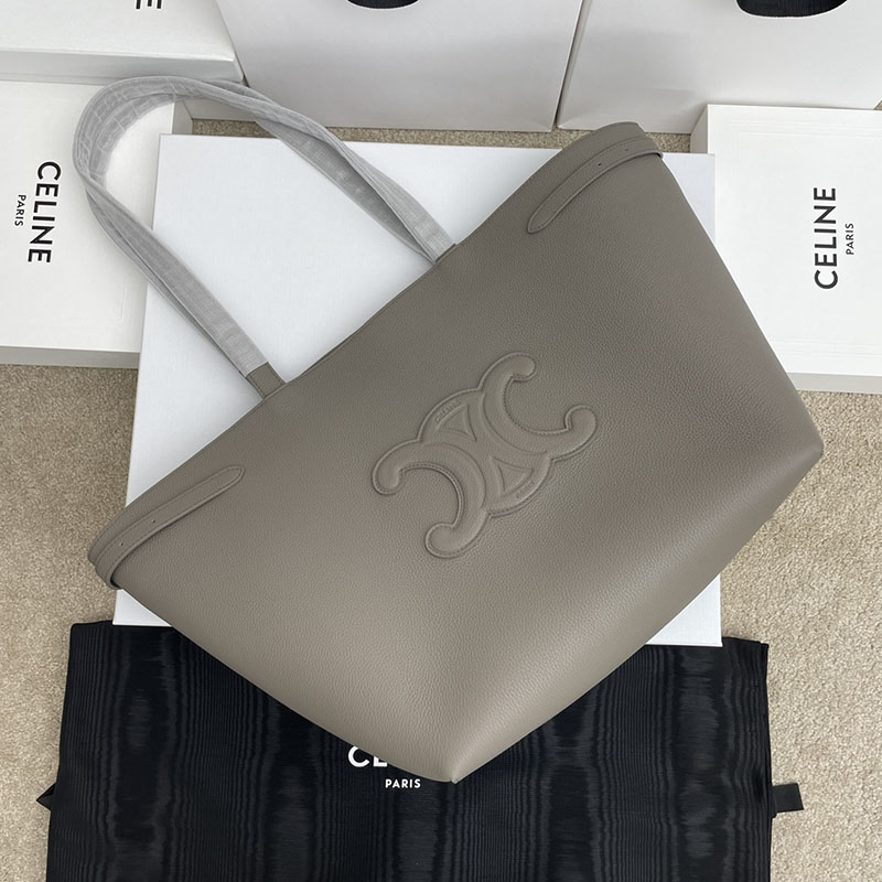 セリーヌ トートバッグ 人気