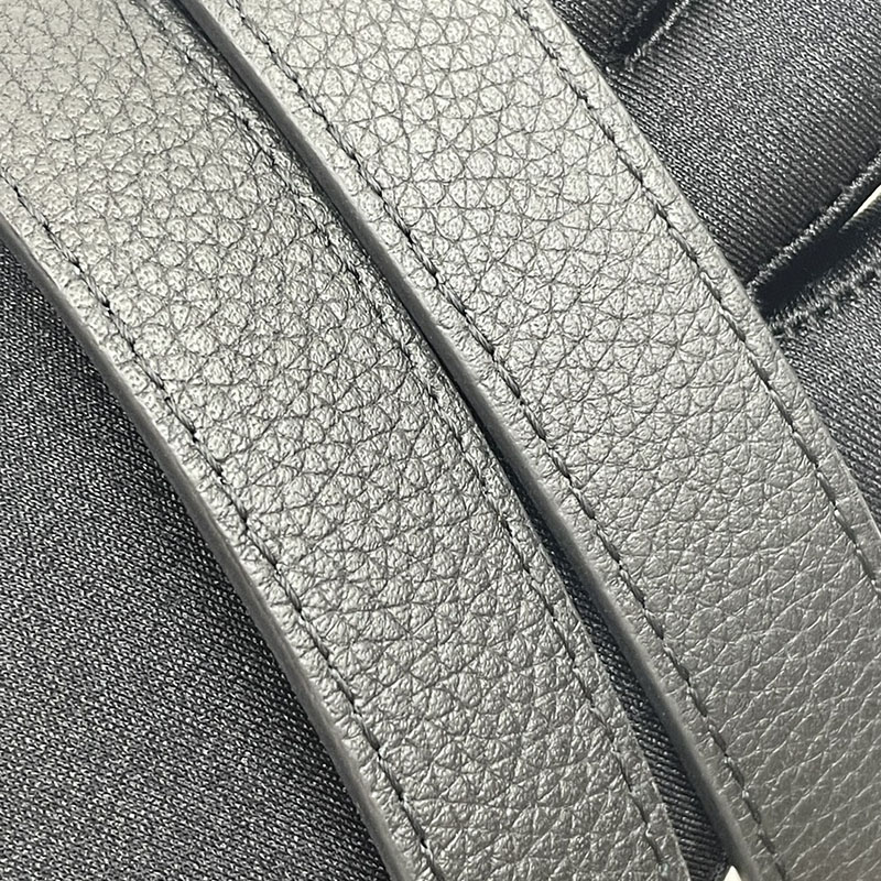 最高級セリーヌスーパーコピー セリーヌバッグコピー ミディアム カバ アナイス キュイル トリオンフ 116853ENY.38NO ブラック セリーヌ トートバッグ 人気 - 画像 (5)