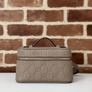 gucci 化粧ポーチ 人気