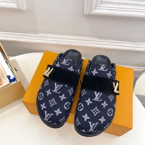 冬 ミュール コーデ