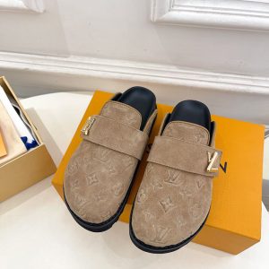 ミュールサンダル 冬