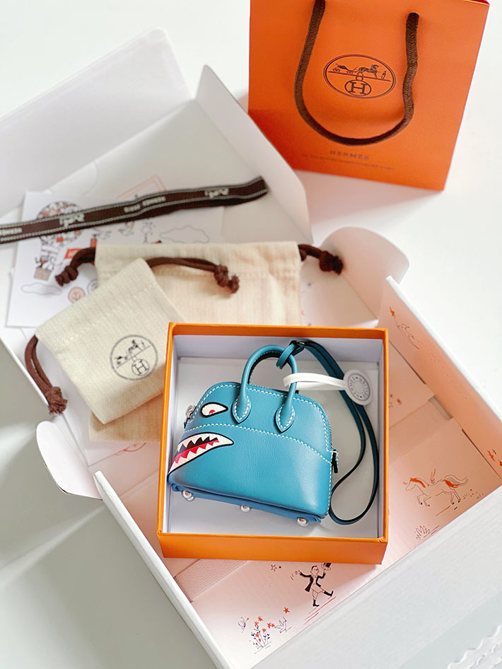 エルメス ボリードシャーク チャーム マルチカラー スイフト