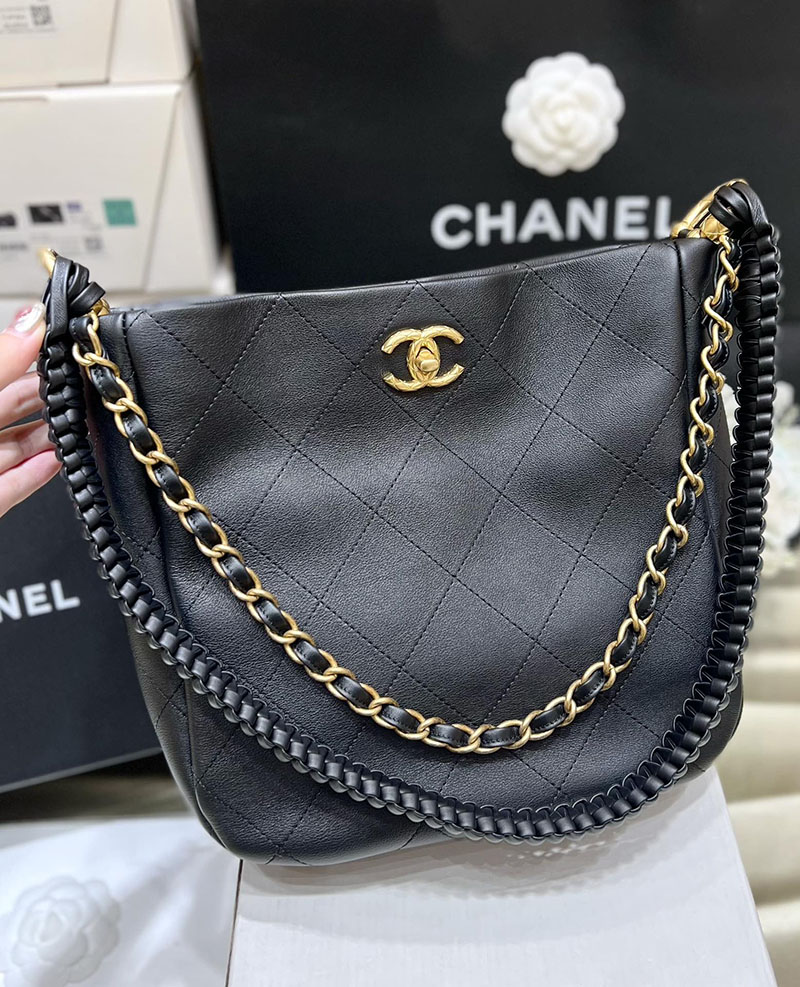 シャネル 新作バッグ H品 CHANEL ショルダーバッグ マトラッセ ココマーク ホーボーバッグ ブラック A57573 Y83828 94305 - 画像 (9)
