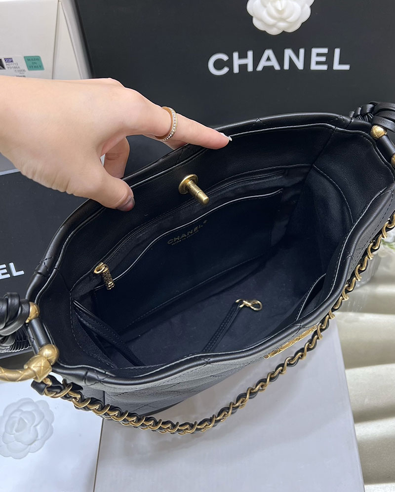 シャネル 新作バッグ H品 CHANEL ショルダーバッグ マトラッセ ココマーク ホーボーバッグ ブラック A57573 Y83828 94305 - 画像 (5)
