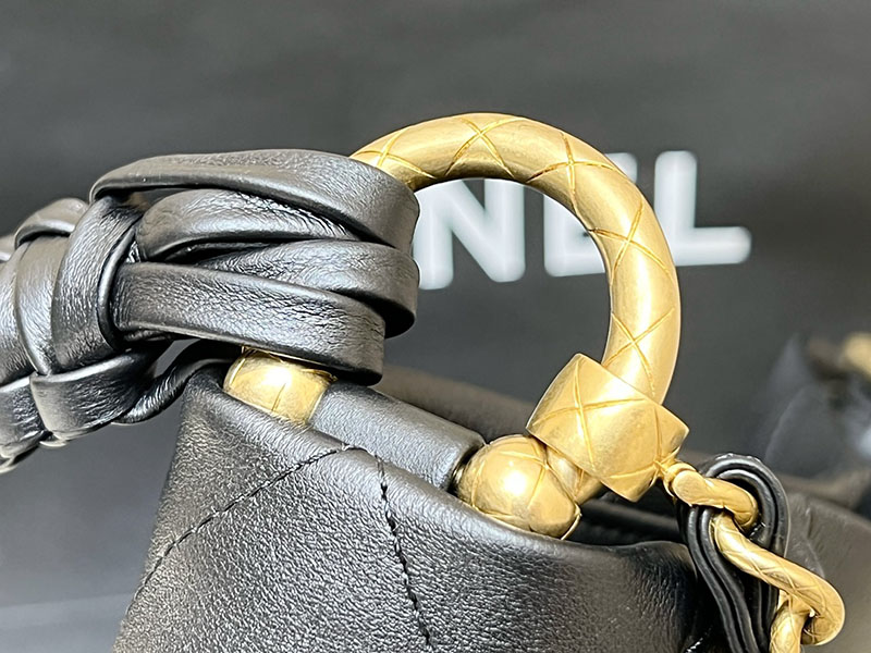 シャネル 新作バッグ H品 CHANEL ショルダーバッグ マトラッセ ココマーク ホーボーバッグ ブラック A57573 Y83828 94305 - 画像 (3)