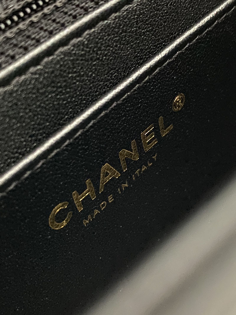 シャネル 新作バッグ H品 CHANEL ミニマトラッセ20 ラムスキン シングルフラップ シングルチェーンバッグ AS5219 Y04059 94305 - 画像 (8)