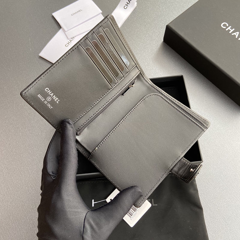 シャネルで人気の財布 CHANEL キルティング COCO ウォレット