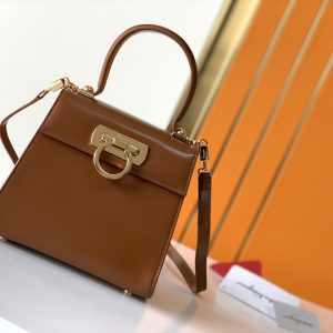 トップハンドルバッグ ブランド