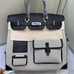 オータクロア40カーゴ