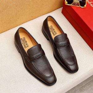 ローファー メンズ ハイブランド