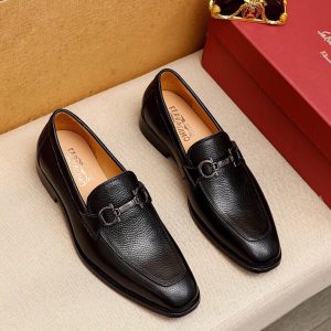 ローファー おしゃれ メンズブランド