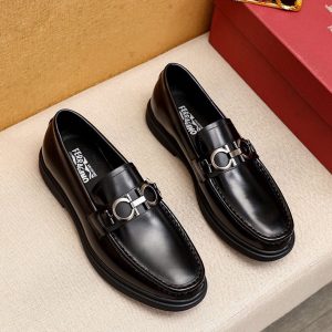 モカシン メンズ ブランド