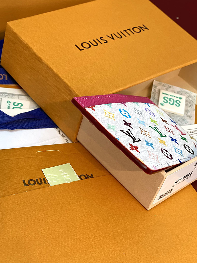 最高級ルイヴィトンスーパーコピー ルイヴィトンキーケース LV × TM カードケース ポルト カルト・サーンプル M13403 - 画像 (3)