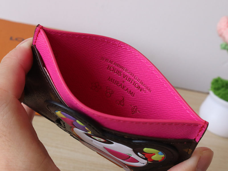 最高級ルイヴィトンスーパーコピー ルイヴィトンキーケース LV × TM カードケース ポルト カルト・サーンプル M13439 - 画像 (2)