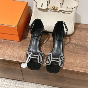 サンダル 高級ブランド