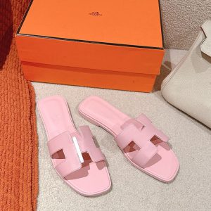 サンダル 人気ブランド