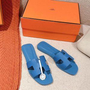 サンダル 人気ブランド