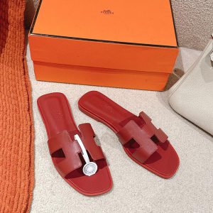 サンダル 人気ブランド