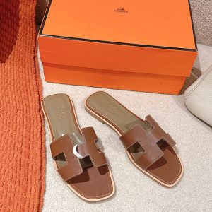 サンダル 人気ブランド