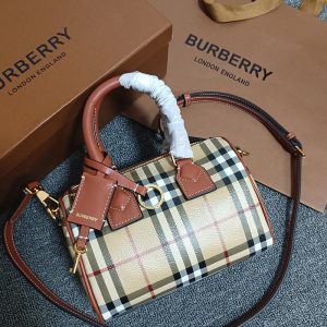 バーバリー ボストンバッグ レディース