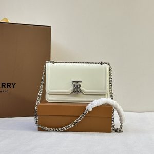 バーバリーショルダーバッグレディース