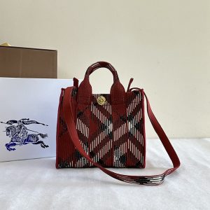 バーバリー トートバッグ 布