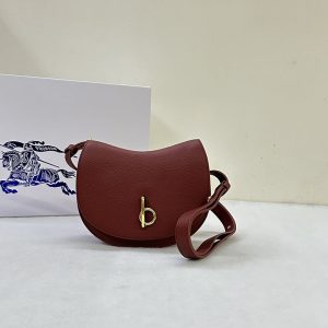 バーバリー バッグ アウトレット