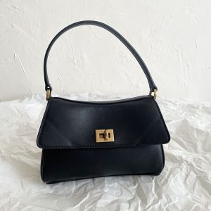 バレンシアガ バッグ アウトレット