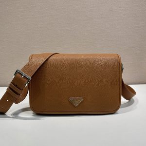 プラダ アウトレット どれくらい安い