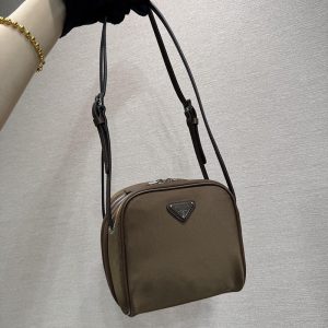 プラダ ミニバッグ ショルダー