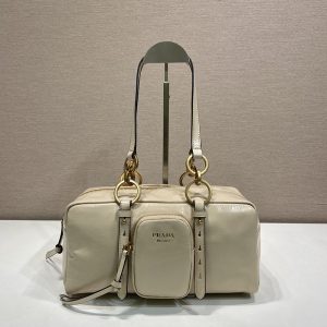 プラダレディースバッグ