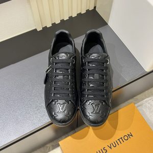 ルイヴィトン スニーカー 人気