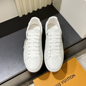 スニーカー メンズ おしゃれ 大人