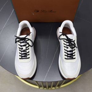 ロロピアーナ 靴 評判