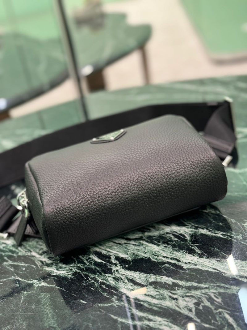 プラダ アウトレット PRADA ヴィッテロダイノレザー ショルダーバッグ 2VH184_2BBE_F0002_V_OOO ブラック H品 プラダ ボディバッグ 人気 - 画像 (4)