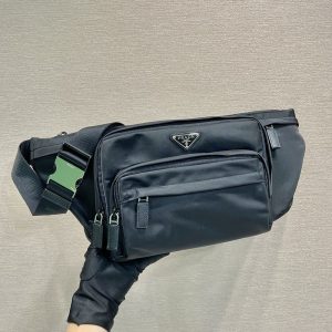 プラダ ボディバッグ アウトレット