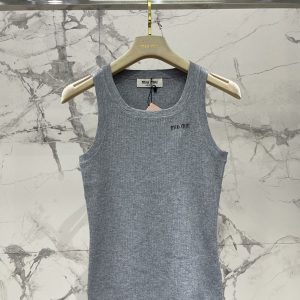 miumiu タンクトップ グレー
