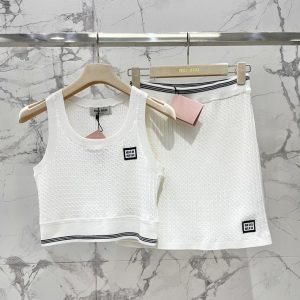 miumiu バルーンスカート